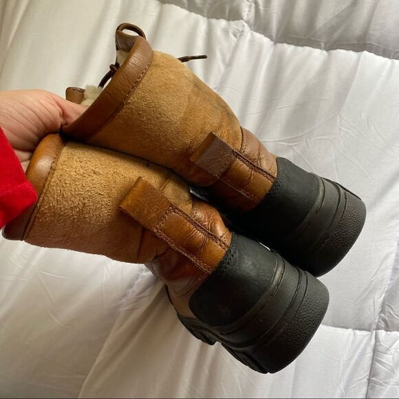 UGG Tan Winter Boots - Picture 7 of 16